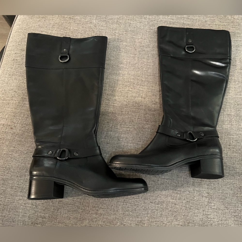 Bandolino wide calf knee high leather boots